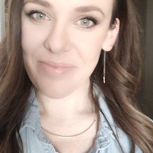 Meet your Posher, Corey